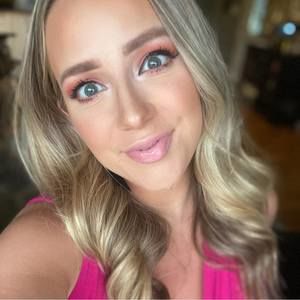 Meet your Posher, Jasmin